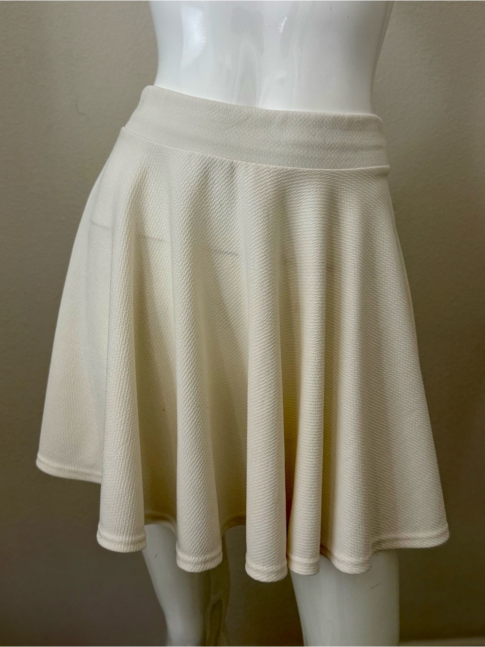 Cream Circle Skirt with Gentle Texture